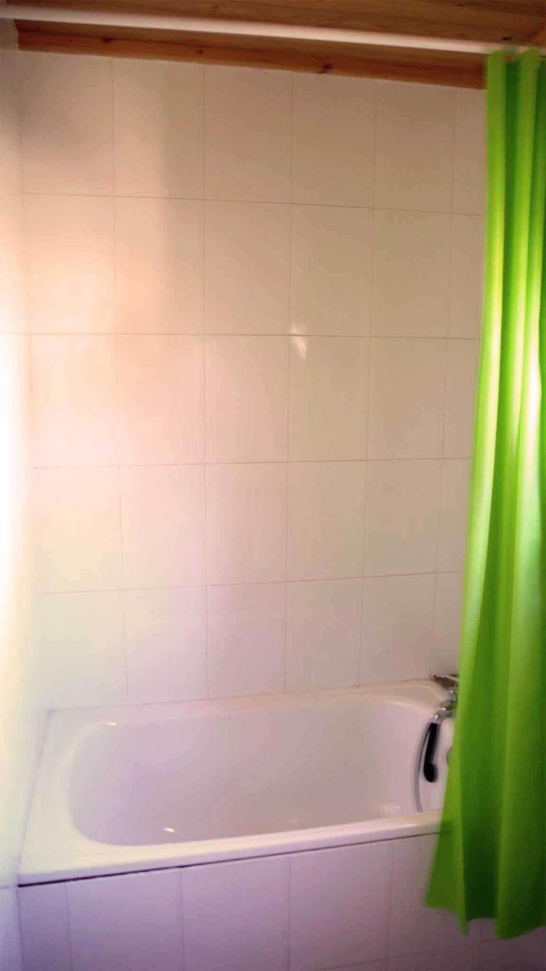 Camping Ain Jaca Oda fotoğraf